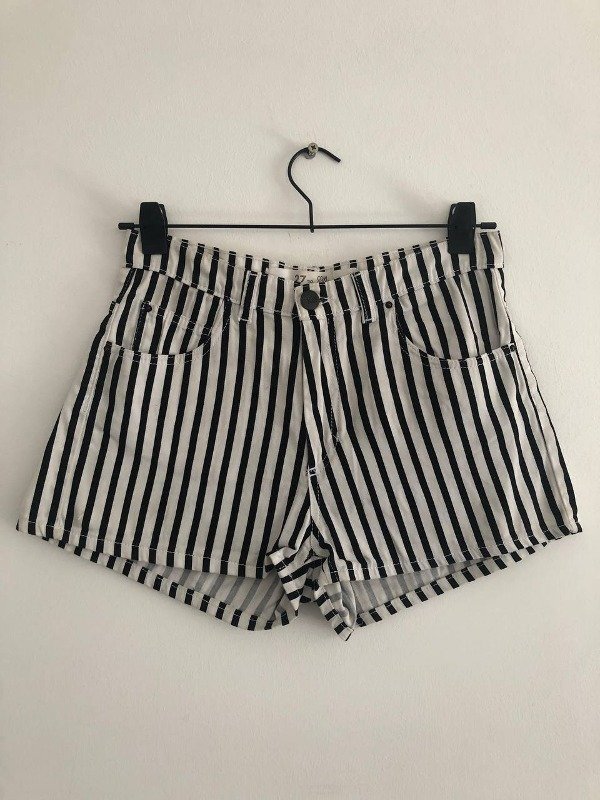 Producto - Short Complot
