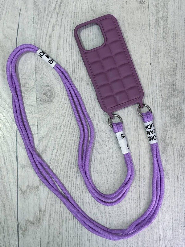 Producto - FUNDA TPU PUFFER CON CORREA IPHONE 16 PRO - 1