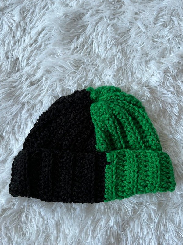 Producto - Beanie crochet verde/negro