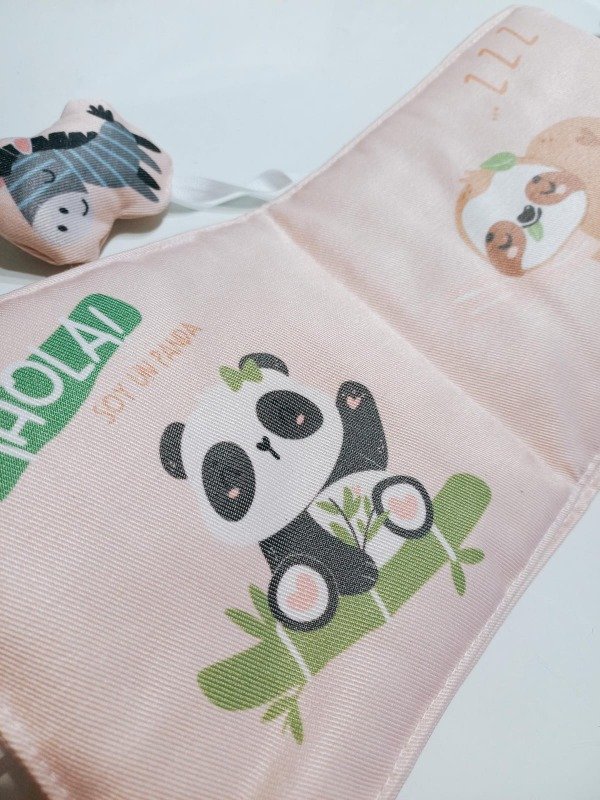 Producto - Libro sensorial "Un tucan volando..." - 2