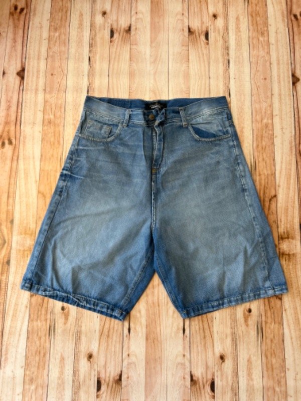 Producto - Bermuda Baggy London