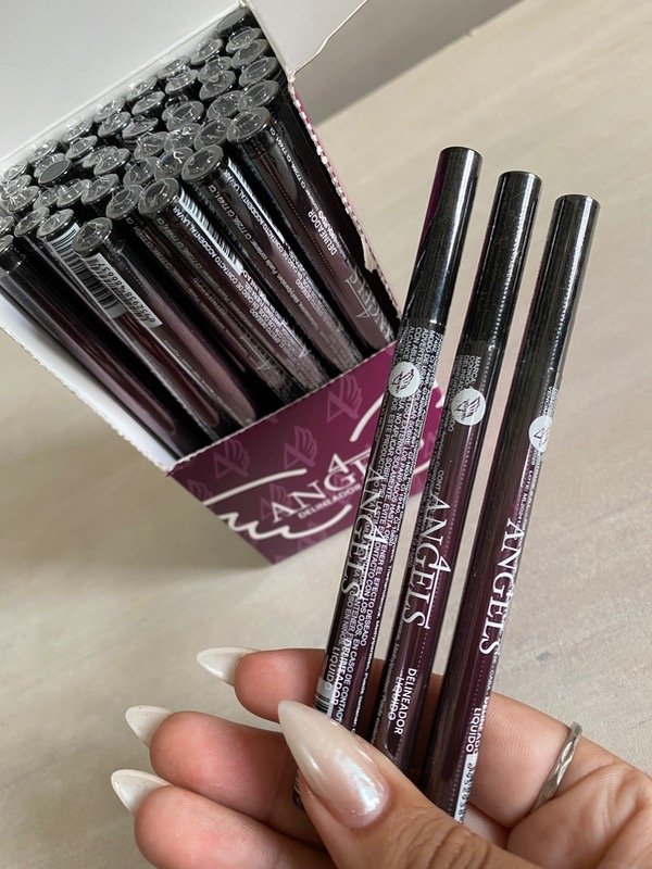 Producto - Delineadores de ojos en fibra 4 angels