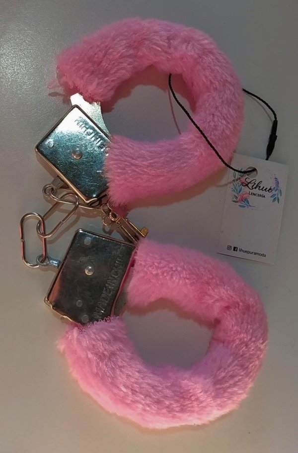 Producto - Esposas metálicas con llave y peluche rosa