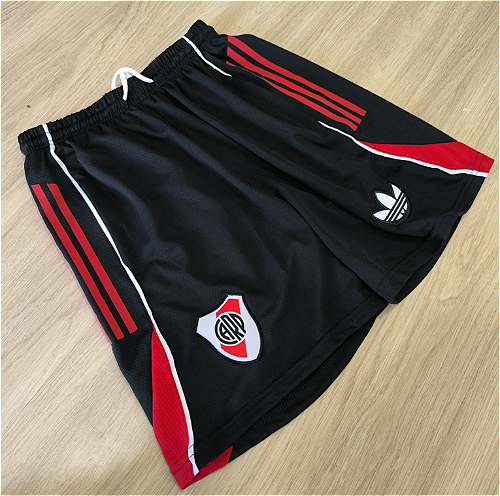 Producto - SHORT RIVER PLATE (NEGRO)