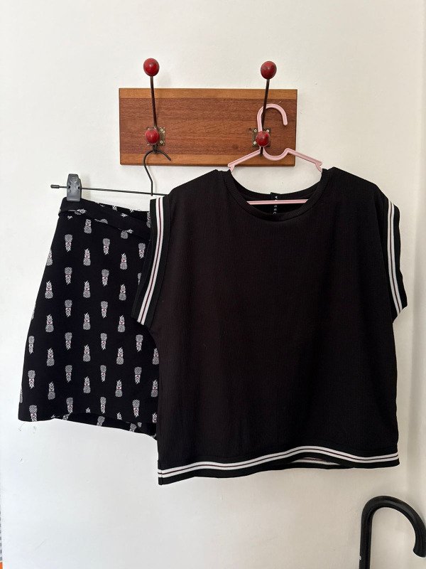 Producto - REMERA BOXY OSSIRA