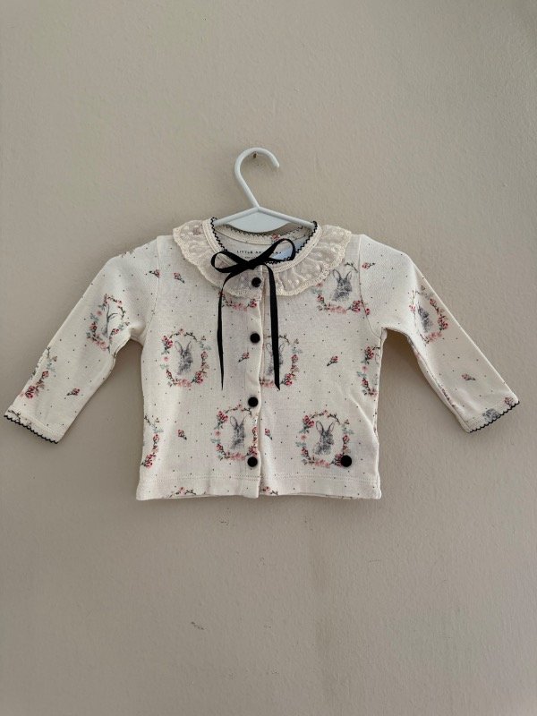 Producto - Cardigan/remera LITTLE AKIABARA 6 meses clv13