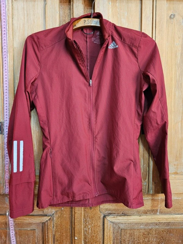 Producto - Rompevientos Adidas Bordó t.2xs