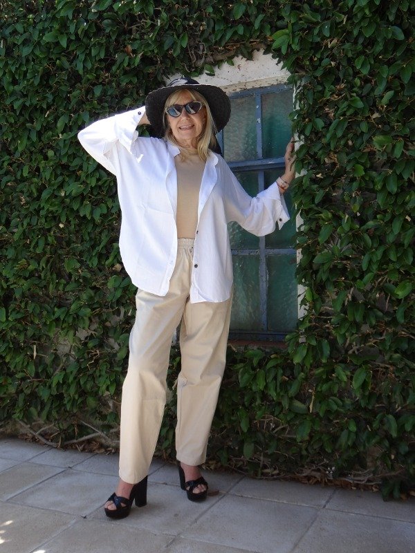 Producto - Pantalón Beige