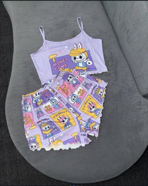 Producto - PIJAMA LABUBU