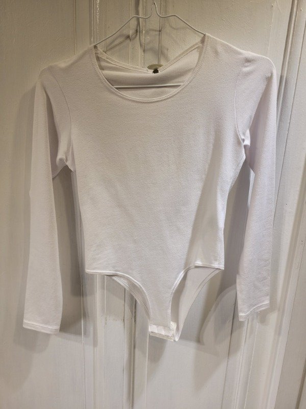 Producto - Body SO CIPPO blanco Nuevo C/etiq Talle 14 años- PRECIO: 20X
