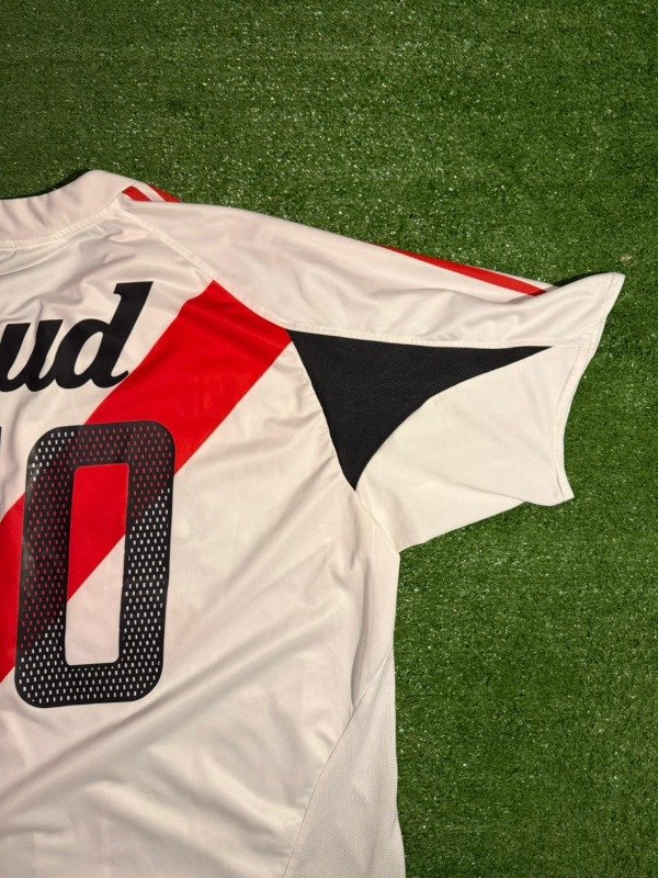 Camiseta titular 2004 (M) — imagen 8