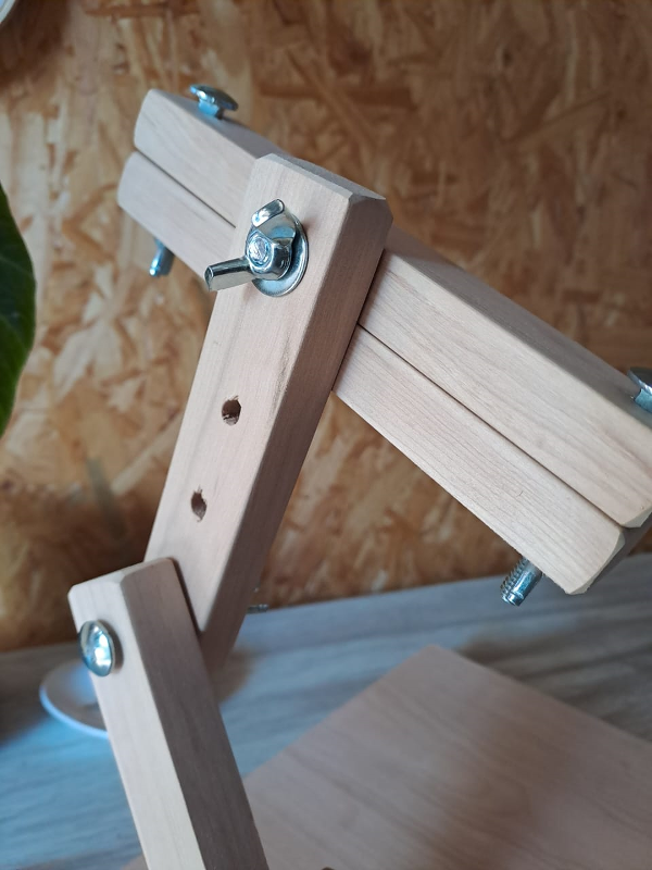 Producto - Porta bastidor de agarre lateral - 1