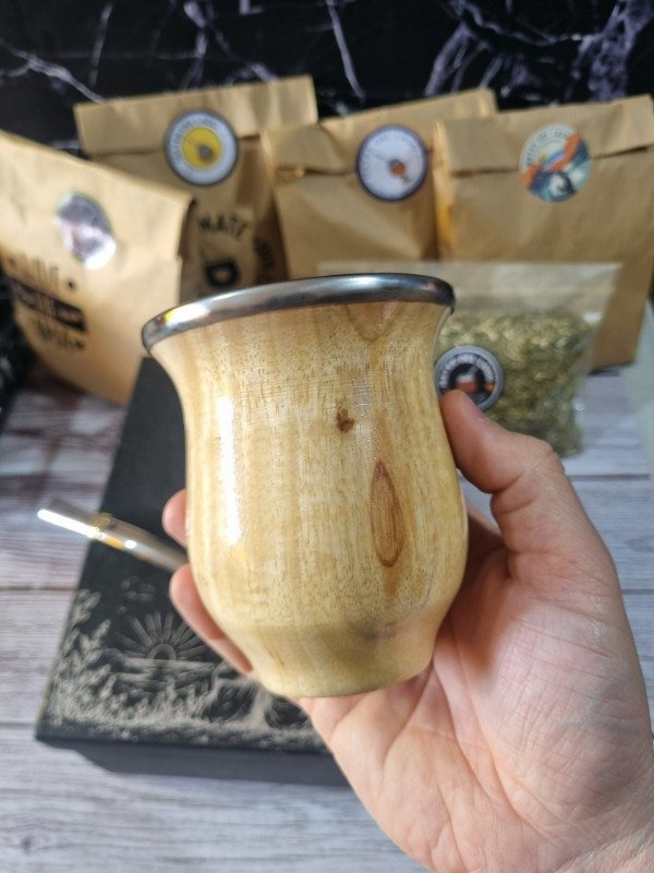 Producto - Box Día de la Madre. Mate Camionero Laqueado con Bombilla Te Amo Mamá - 8