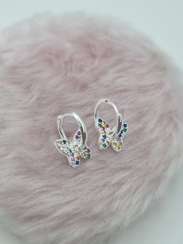 Producto - Aros acero blanco cubanos dije pasante forma strass color
