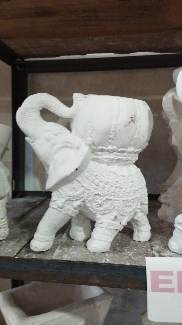 Producto - Elefante chico (Porta velas, lámpara de sal o joyero) 20x15cm