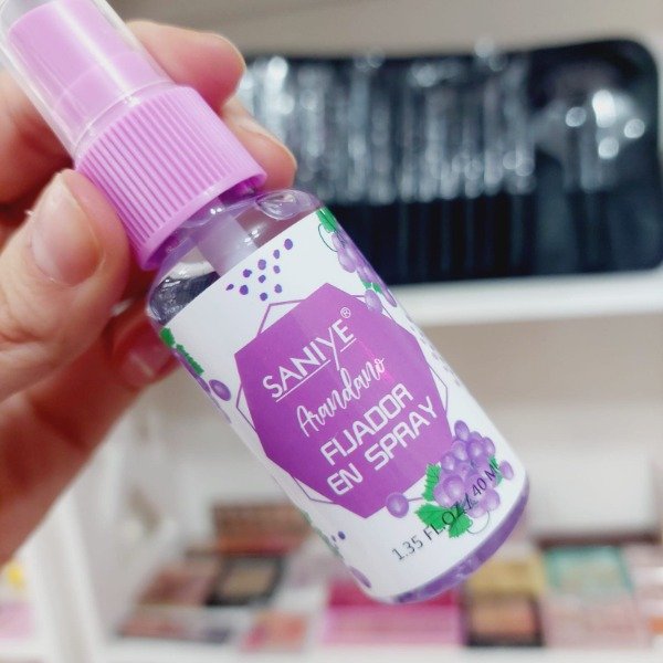 Producto - Fijador de Maquillaje