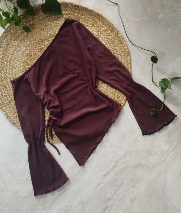 Producto - Camiseta Karol II