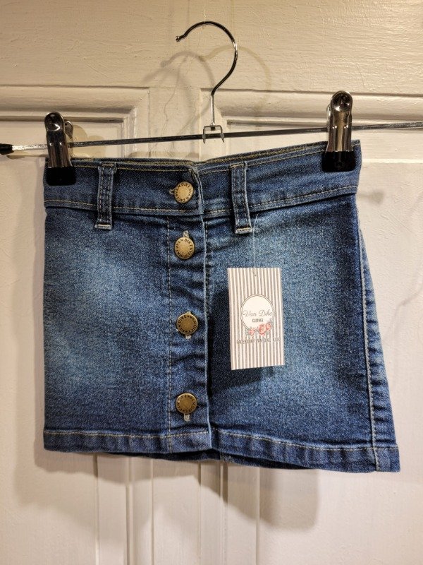 Producto - Falda VAN DIKE de jean Nueva Con etiqueta Talle 4 años - PRECIO: 18X