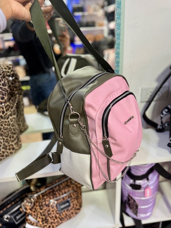 Producto - Mochila Mallorca verde oliva C/rosa