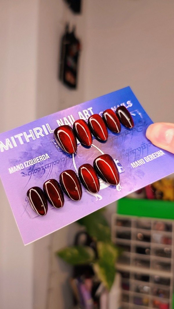 Producto - SET CAT EYE ROJO LISO