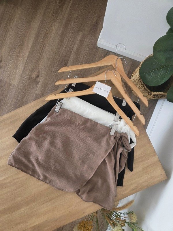 Producto - POLLERA MYSTICA