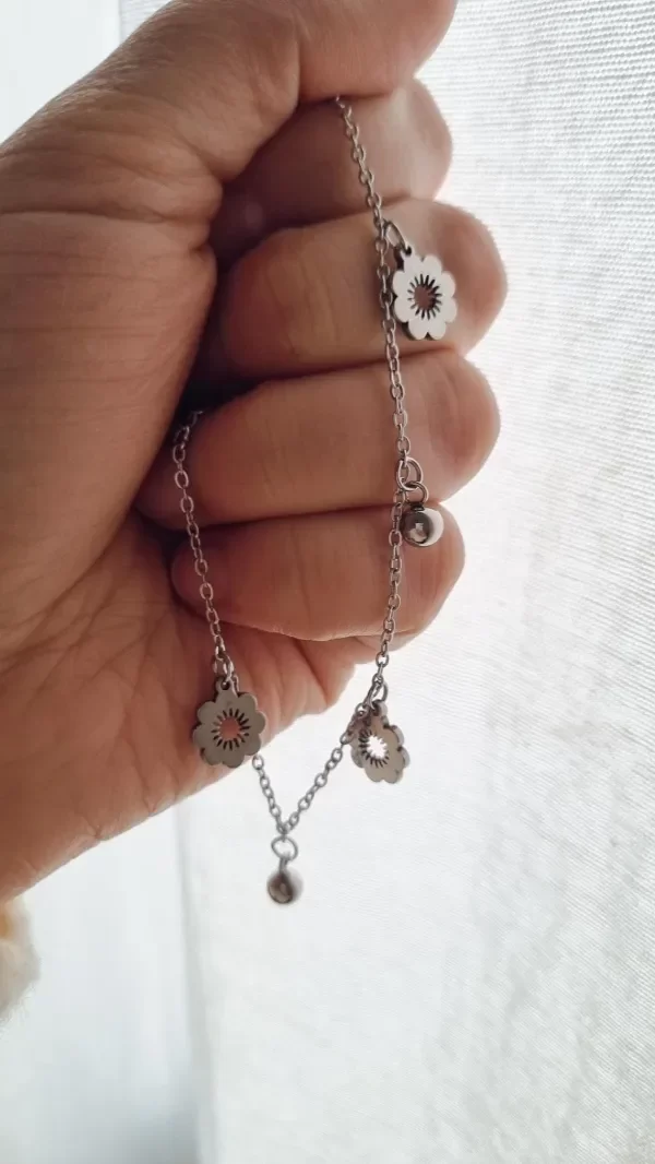 Producto - Pulsera multidijes florcitas Aq