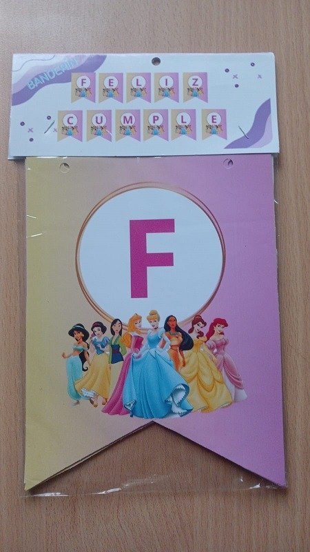 Producto - Banderín Personaje "FC" Princesas