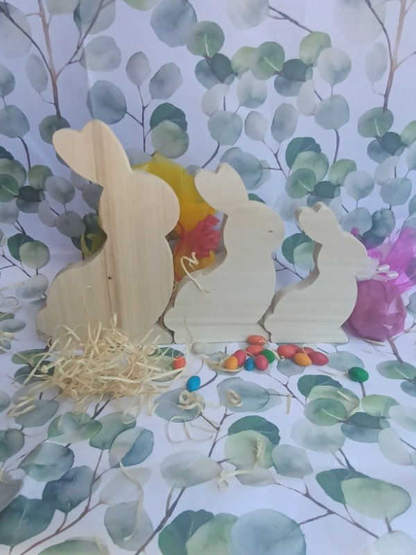 Producto - Familia de 3 conejos Lolo en pino