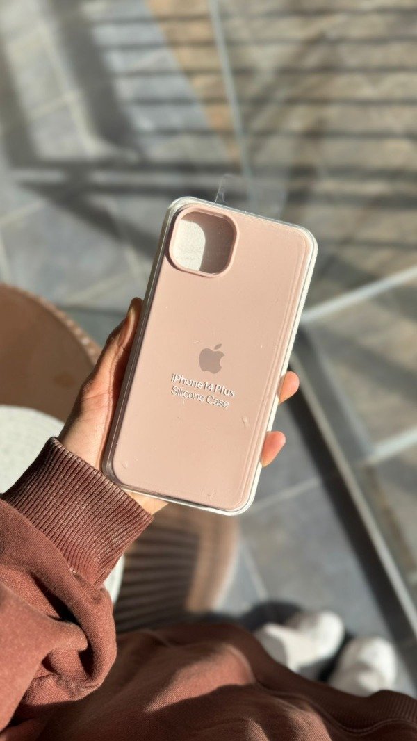 Producto - Silicone Case Rosa Viejo (Iphone 14 plus)
