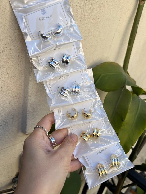 Producto - Tira de aros dorado y plateado