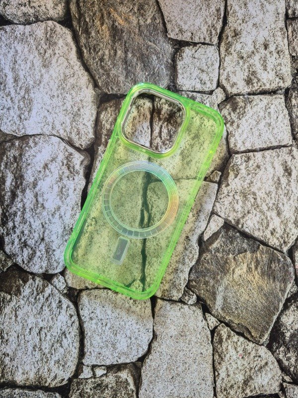 Producto - Funda tpu flexible magsafe color Iphone 14 Pro verde