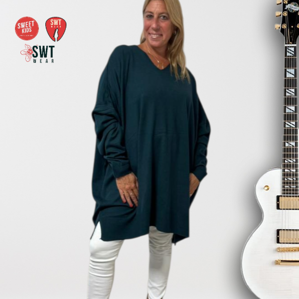 Producto - MaxiSweater VICTORIA Escote en V Tajitos Laterales