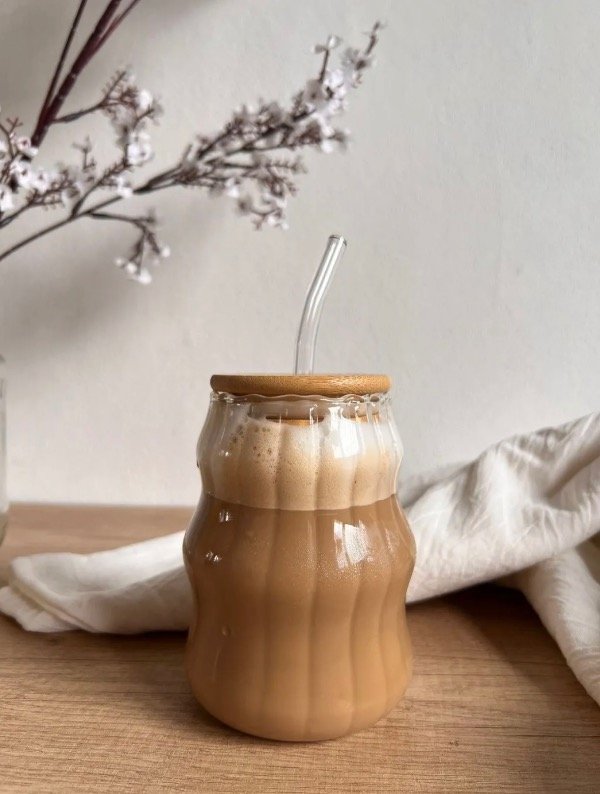 Producto - Vaso Milán con tapa y sorbete