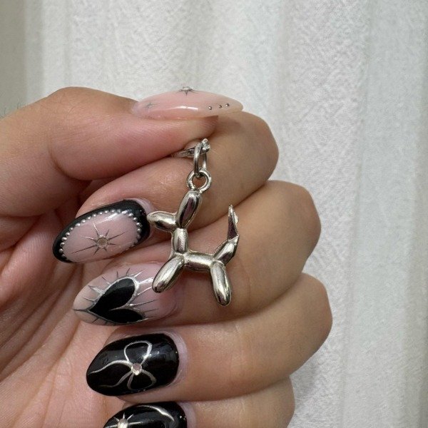 Producto - Balloon Dog Charms Plateado