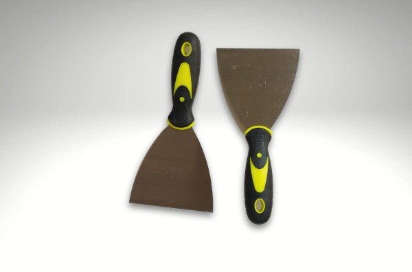 Producto - ESPATULA 4" CON MANGO DE GOMA