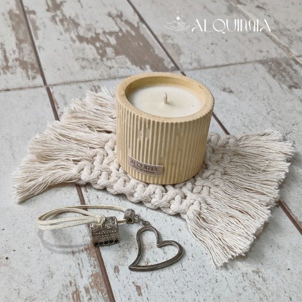 Producto - Vela Cuenco Rayado Irregular