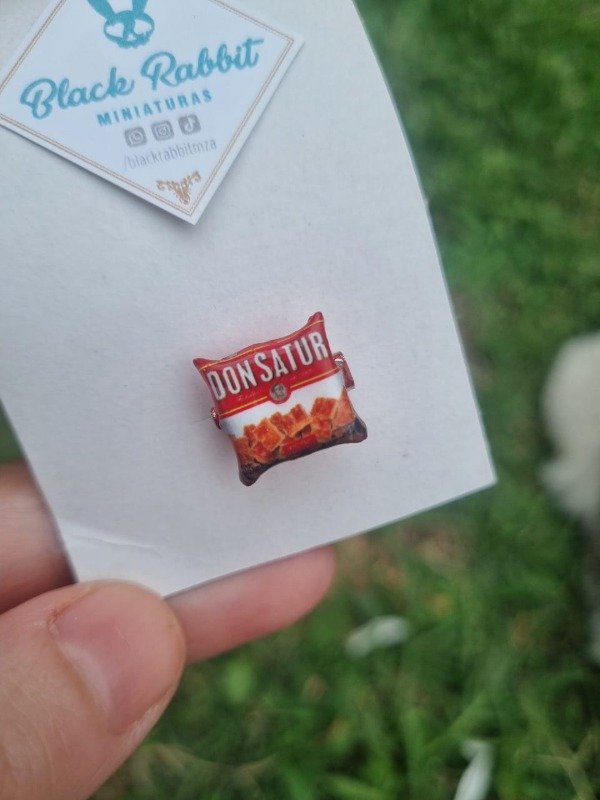 Producto - Pin Don Satur dulces