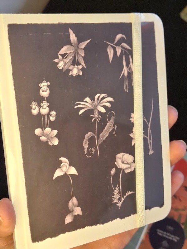 Producto - Libreta - Flora nativa oscura