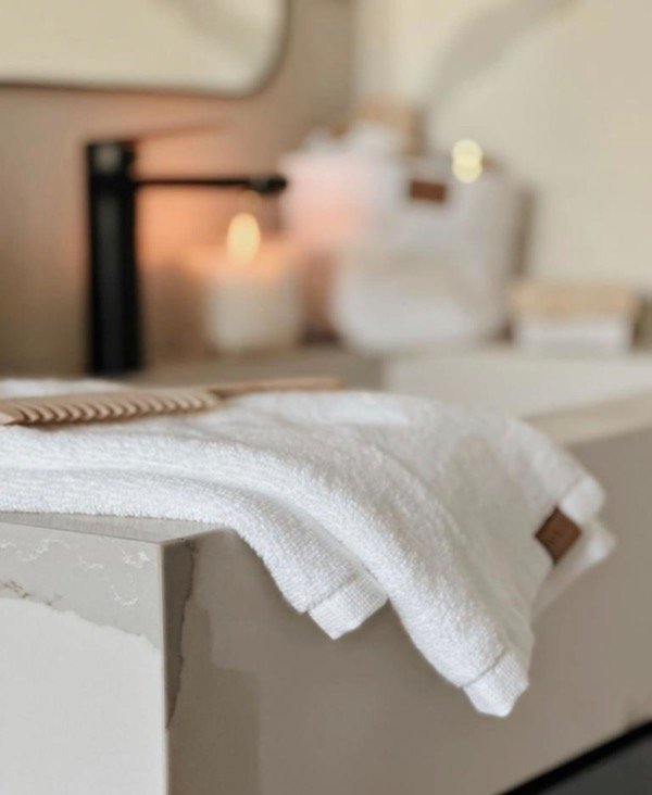 Producto - TOALLA PARA MANOS Y ROSTRO