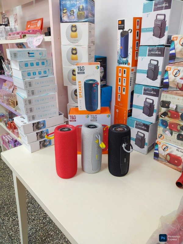 Producto - Parlante potente tyg todas las entradas y Bluetooth