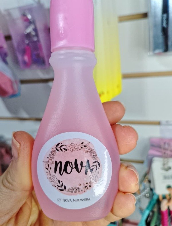 Producto - Quita esmalte NOVA