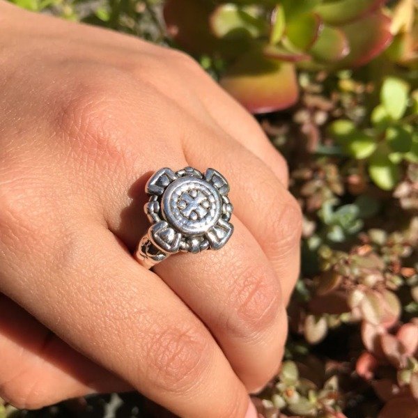 Producto - Anillo San Benito Plata Inflada