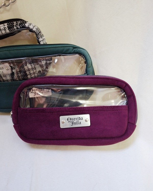 Producto - Estuche Clear (uva)