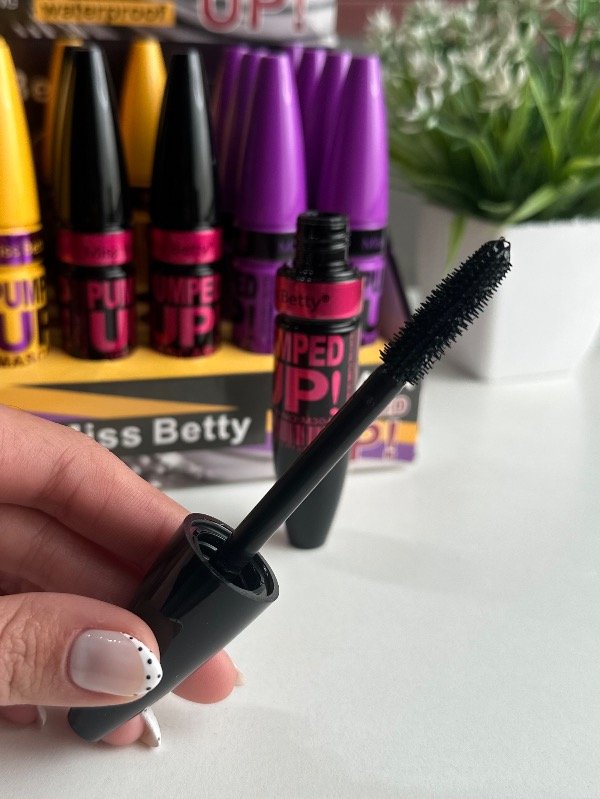 Producto - Rímel Miss Betty - 1