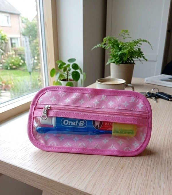 Producto - Kit Estuche para higiene bucal