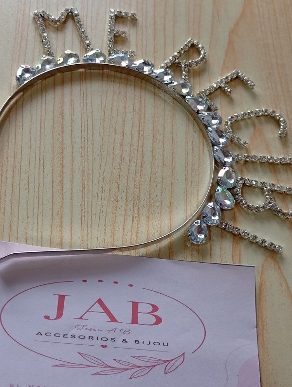 Producto - Vincha gemas letras personalizadas - 1