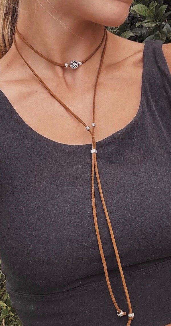 Producto - Collar marron 1