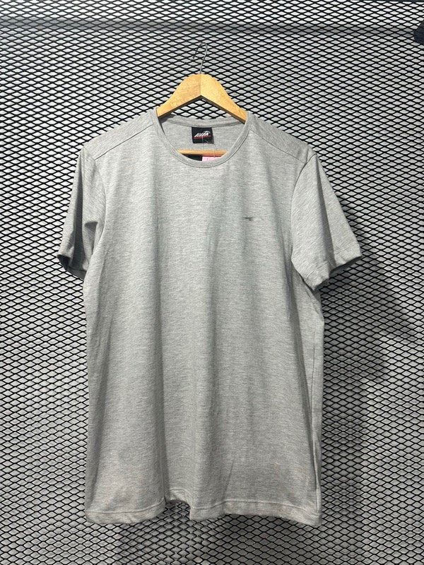 Producto - Remera algodón nueva TL