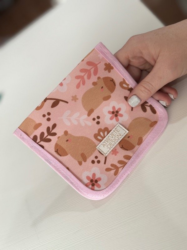 Producto - Mini estuche - Carpinchos rosa