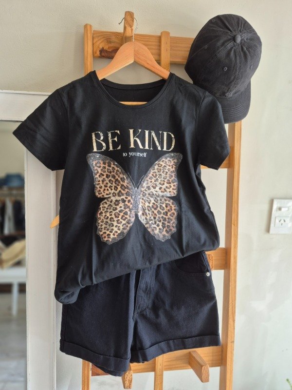 Producto - Remeras Kind Negro